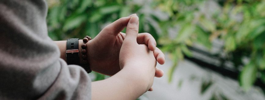 Approche neurophysiologique par l'autocontrôle du système nerveux autonome lié au stress chez les patients souffrant de dépression, de stress et d'anxiété