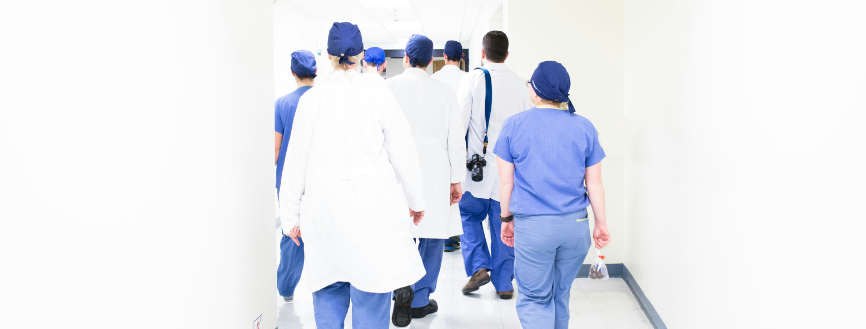 Le Livre blanc du Conseil national de l'Ordre des Médecins : 33 propositions sur l'IA en santé