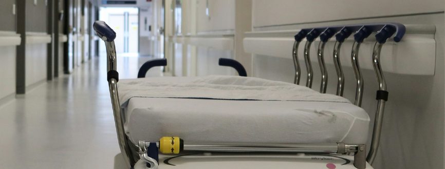 Thérapie EMDR comparée au traitement habituel pour le TSPT chez les adultes atteints de psychose en milieu médico-légal : essai contrôlé randomisé