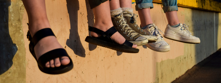 Donner du sens au changement après un traitement intensif des traumatismes : une étude mixte sur l'expérience d'efficacité des adolescents