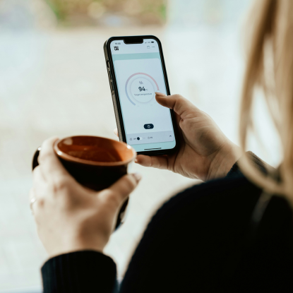 Applications mobiles basées sur l'EMDR pour le TSPT chronique : une étude pilote randomisée contrôlée sur la série Healing Trauma App